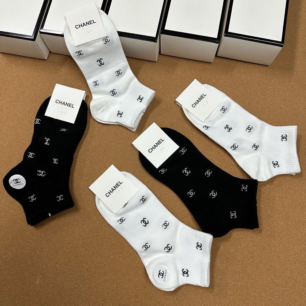 Dragons Bags Premium Luxury Socks --98680