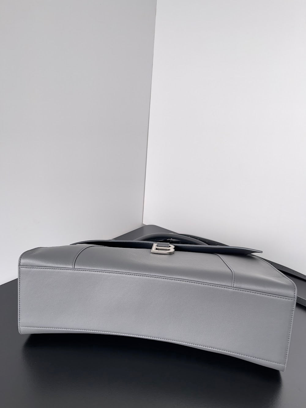 Dragons Bags Balenciaga Luxury Bag --111572