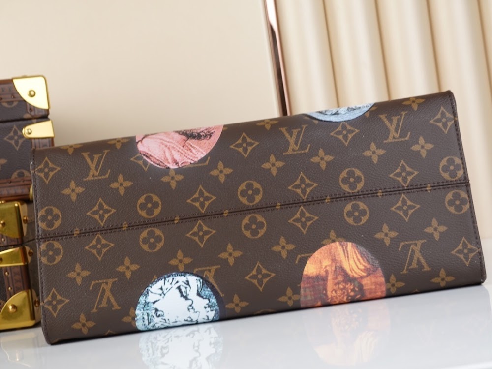 Dragons Bags ln Luxury Bag --66841