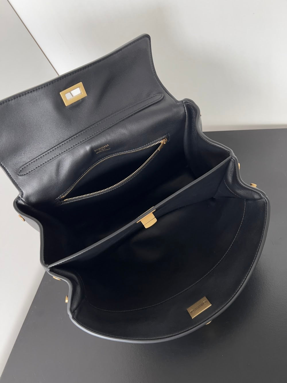 Dragons Bags Balenciaga Luxury Bag --110818