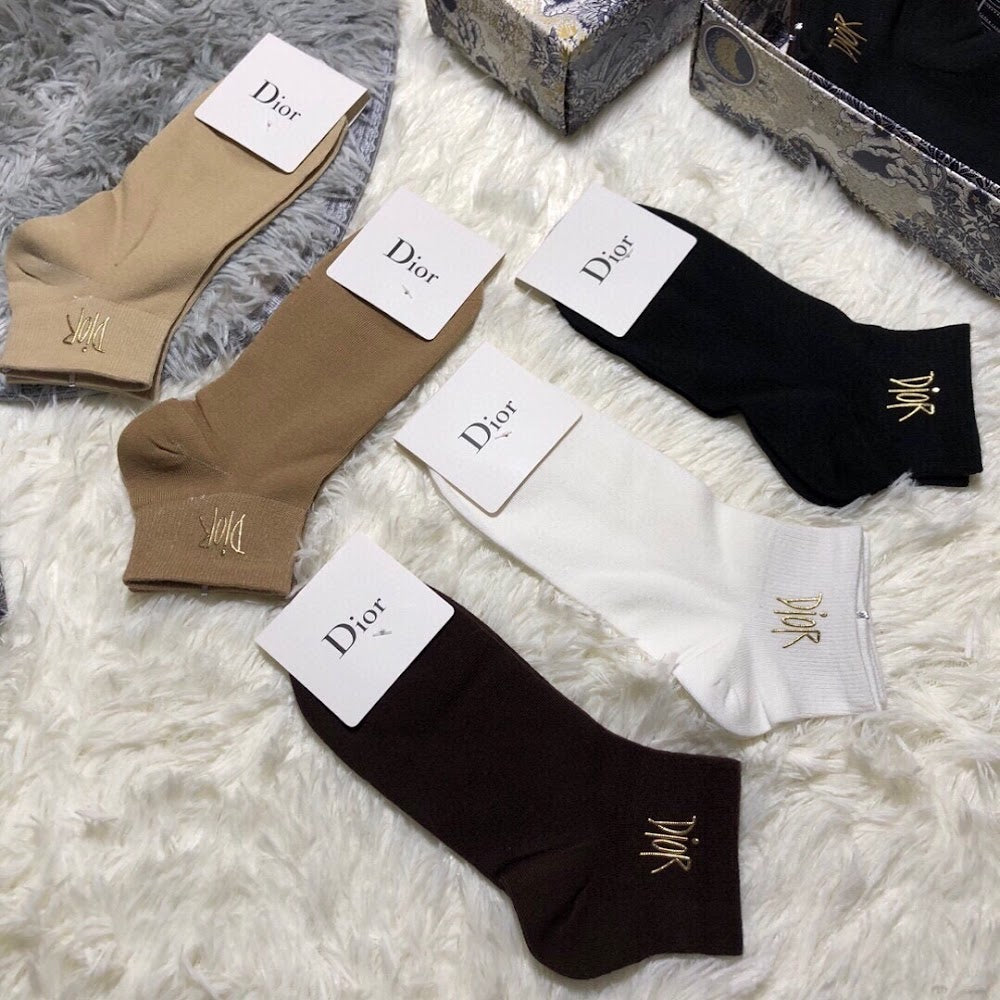 Dragons Bags Premium Luxury Socks --98386