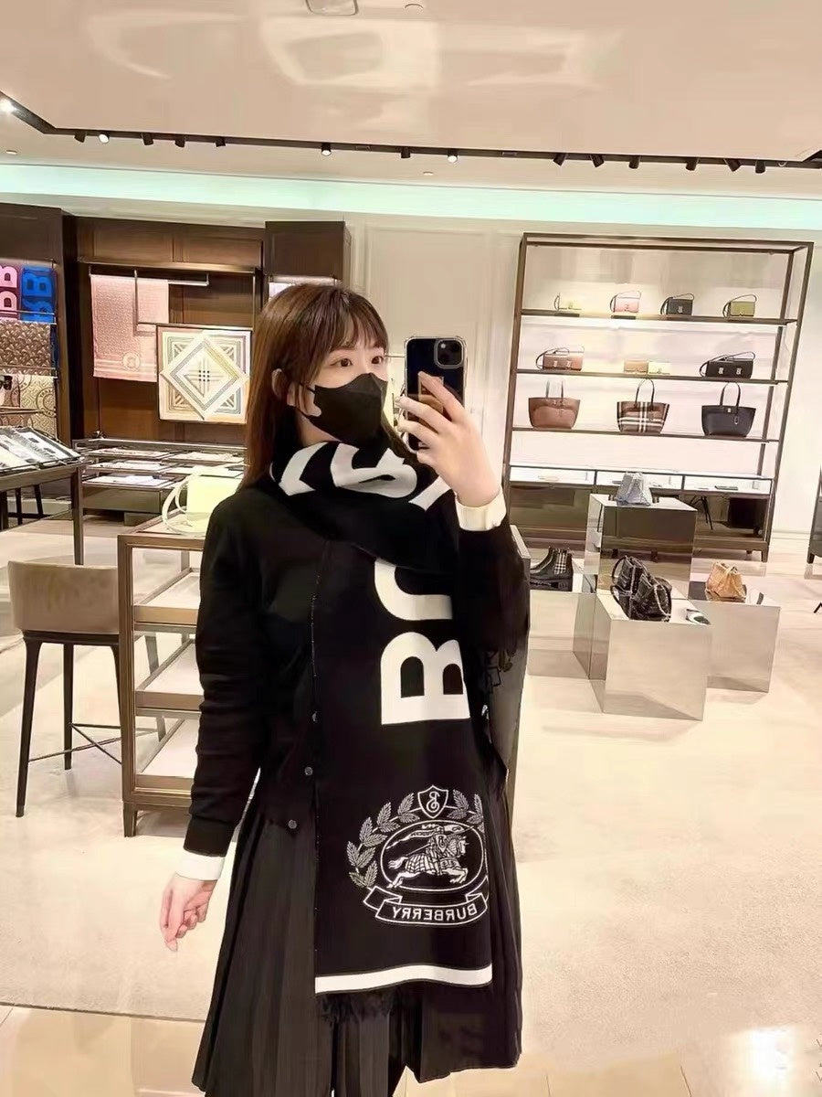 Dragons Bags Premium Designer Scarf --98798