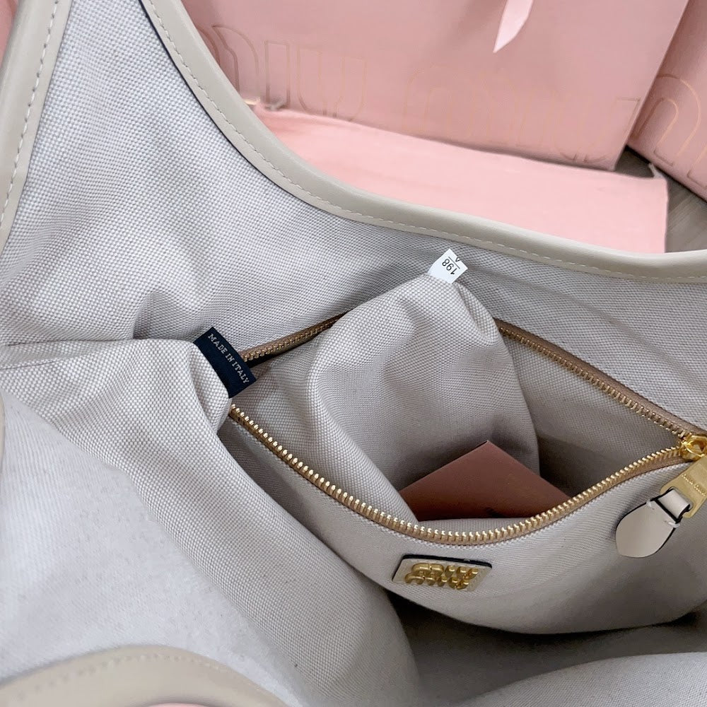 Dragons Bags Miun Miun Luxury Bag --122447