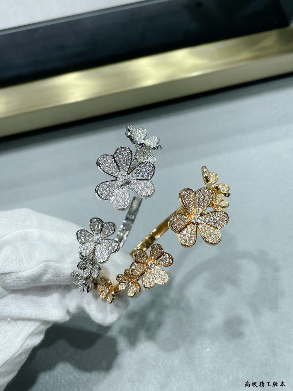 Dragons Bags VCA Luxury Jewelry --51828