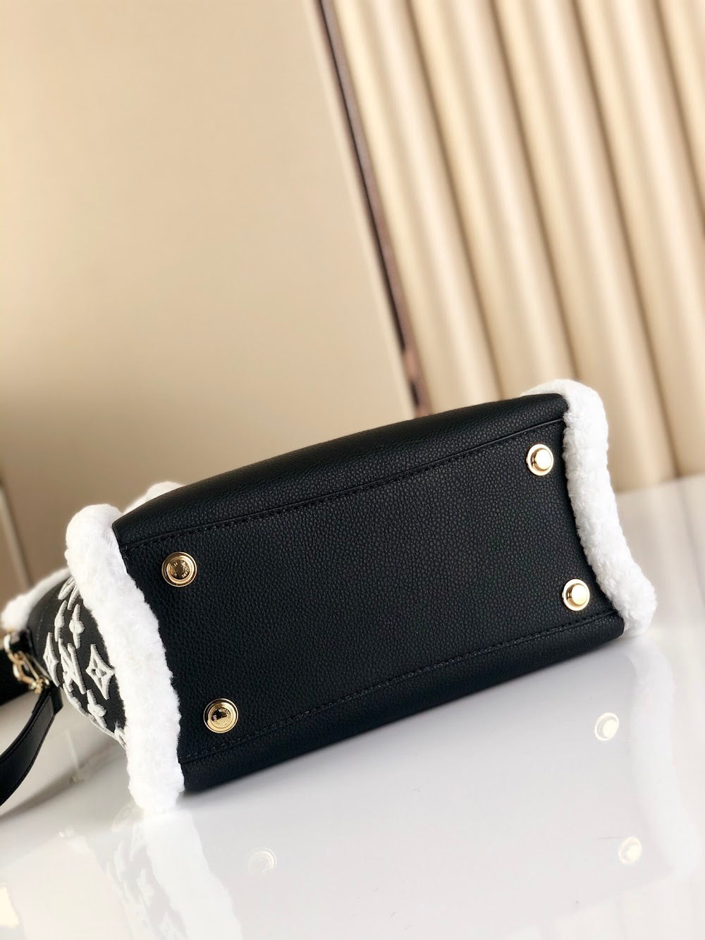 Dragons Bags ln Luxury Bag --60598