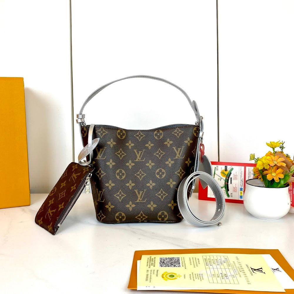 Dragons Bags ln Luxury Bag --77662