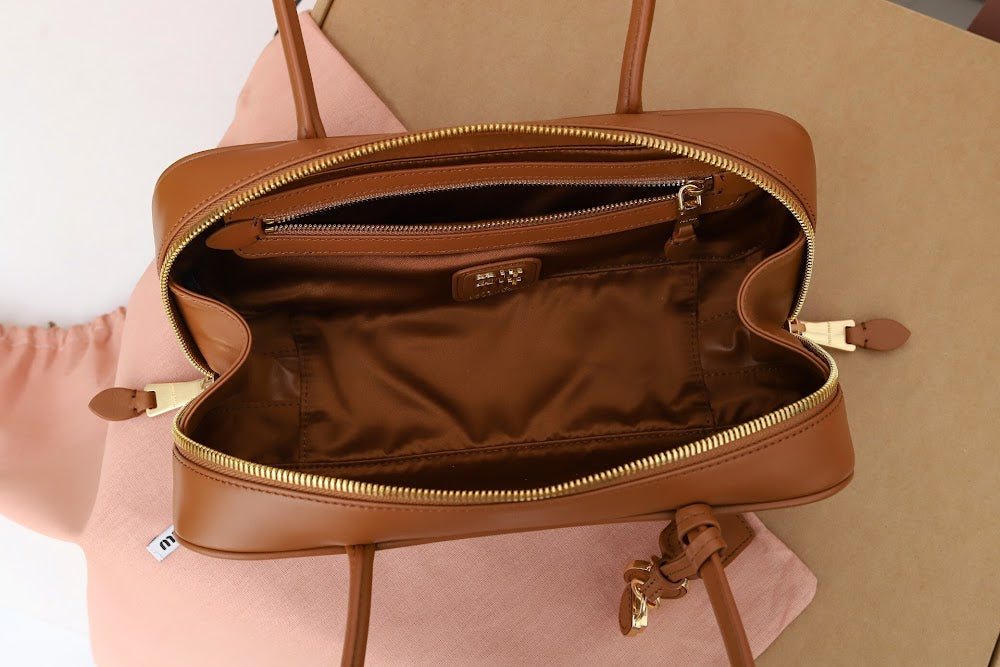 Dragons Bags Miun Miun Luxury Bag --122749