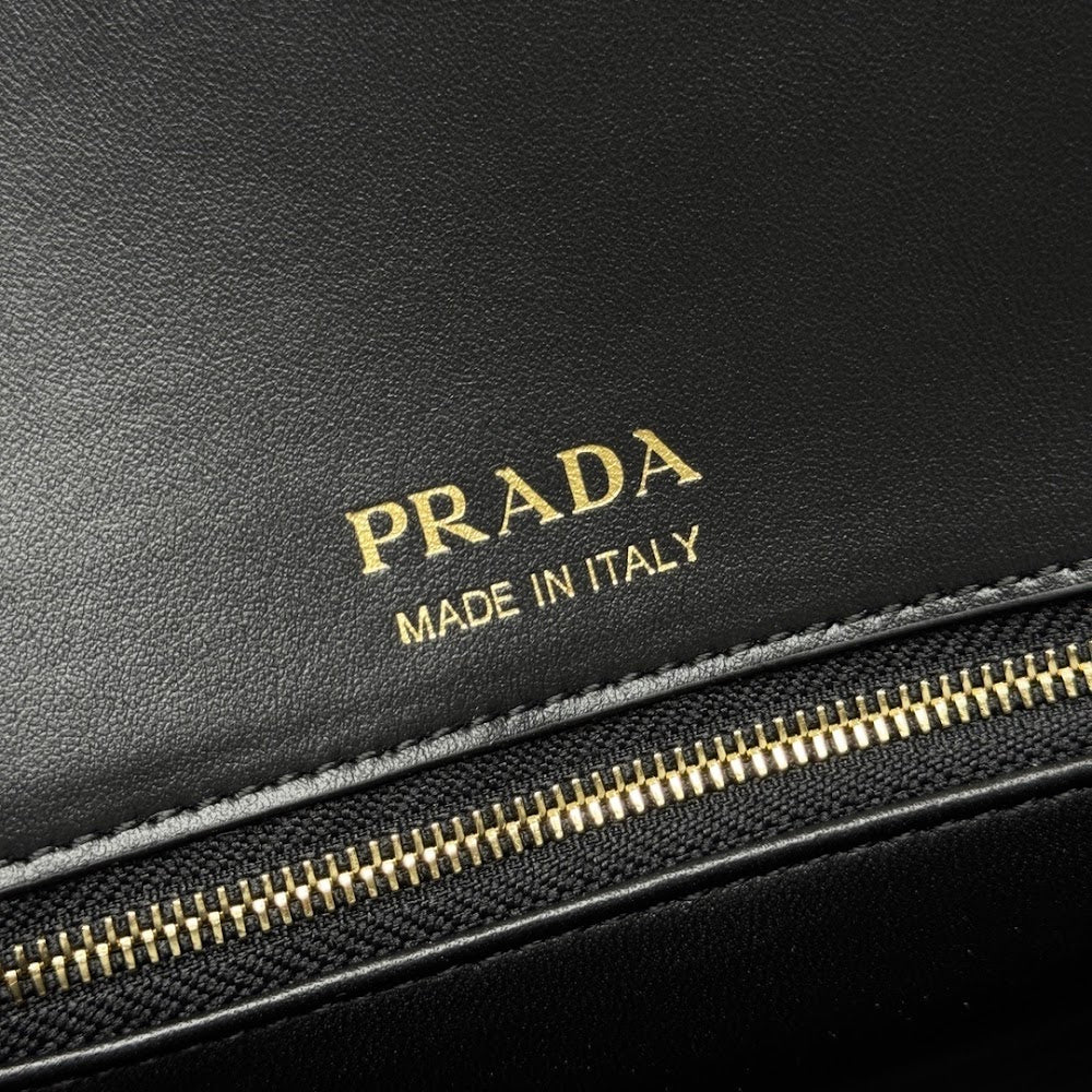 Dragons Bags Pradn Luxury Bag --102614