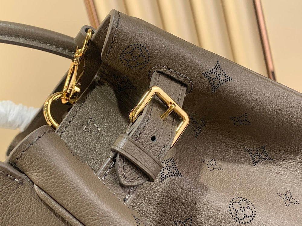 Dragons Bags ln Luxury Bag --69970