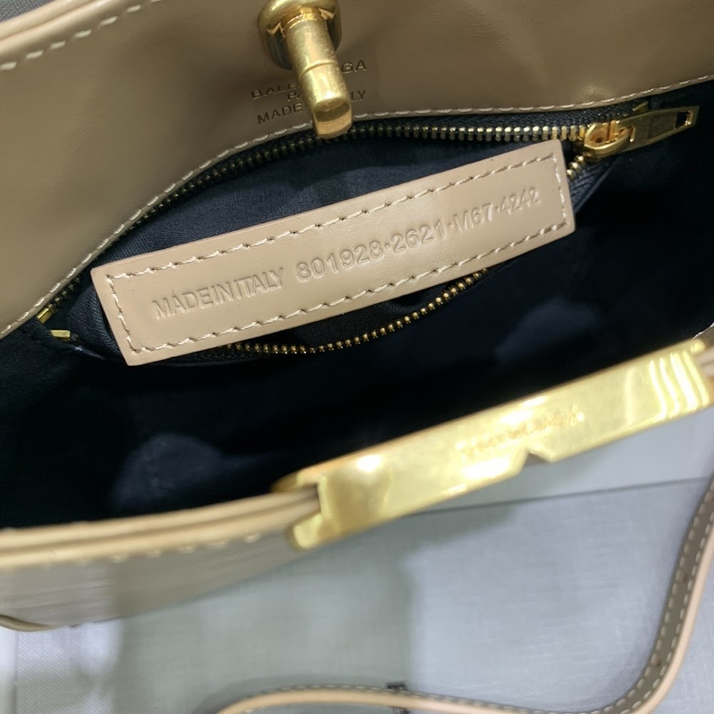 Dragons Bags Balenciaga Luxury Bag --111079