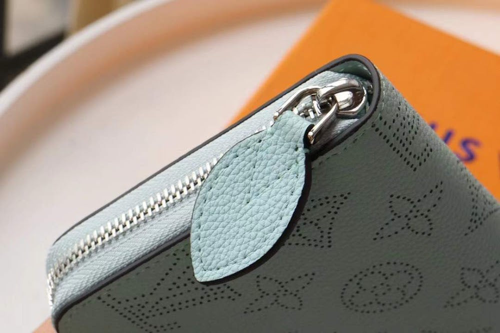 Dragons Bags ln Luxury Bag --65944