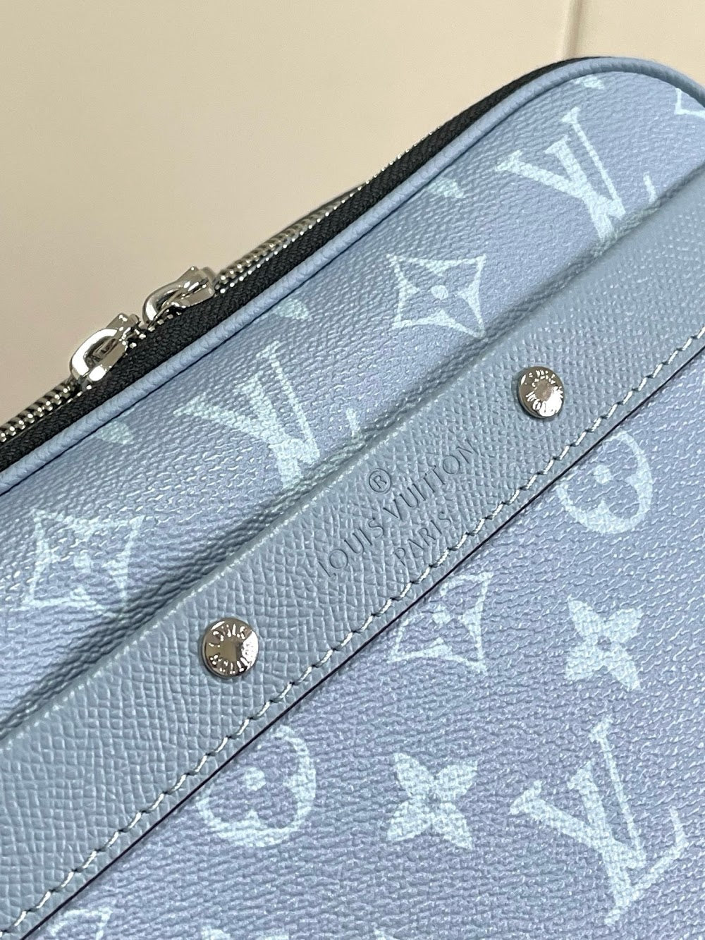 Dragons Bags ln Luxury Bag --71460