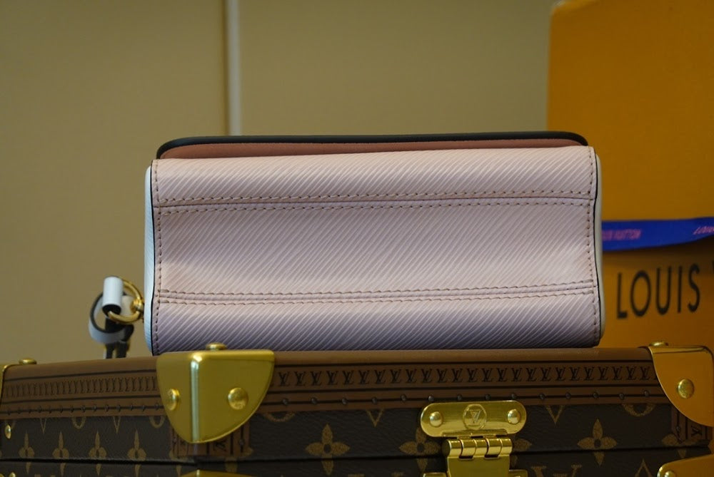 Dragons Bags ln Luxury Bag --60177