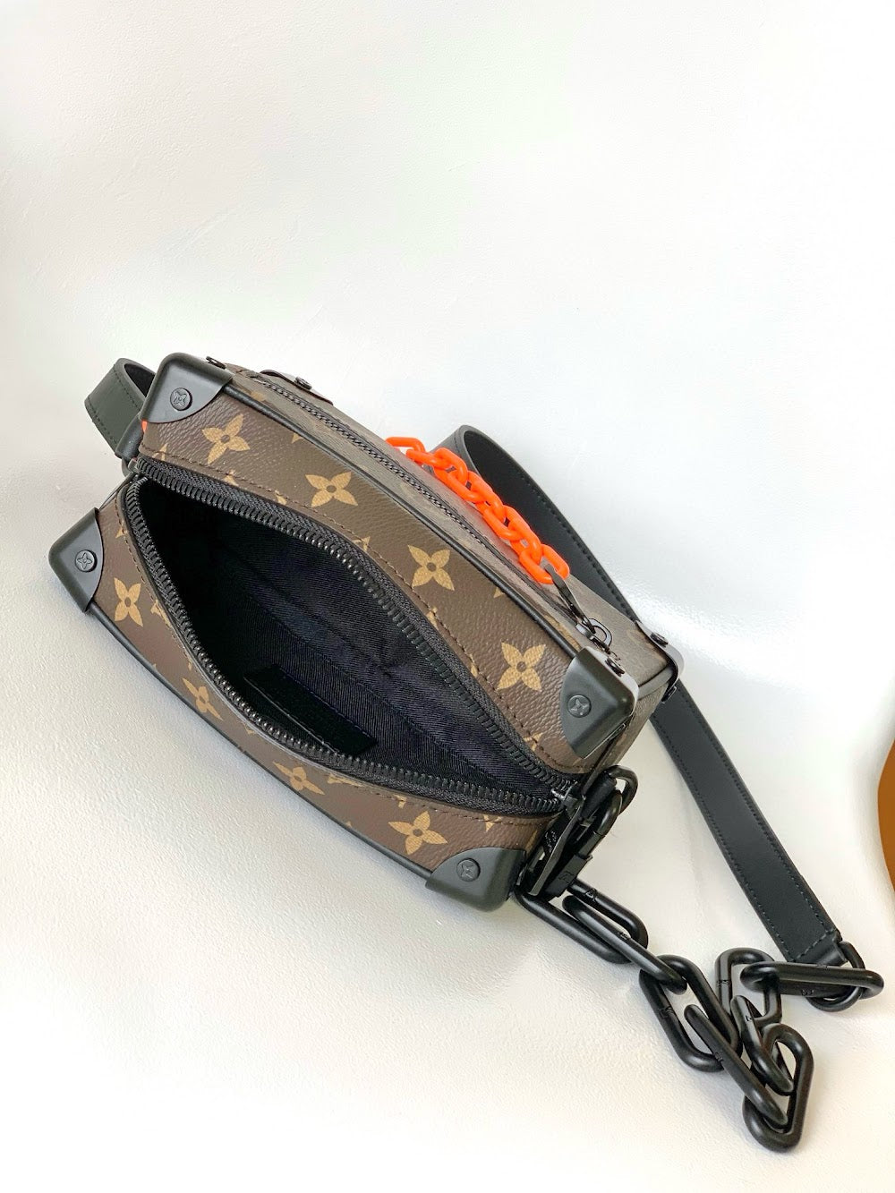 Dragons Bags ln Luxury Bag --81706