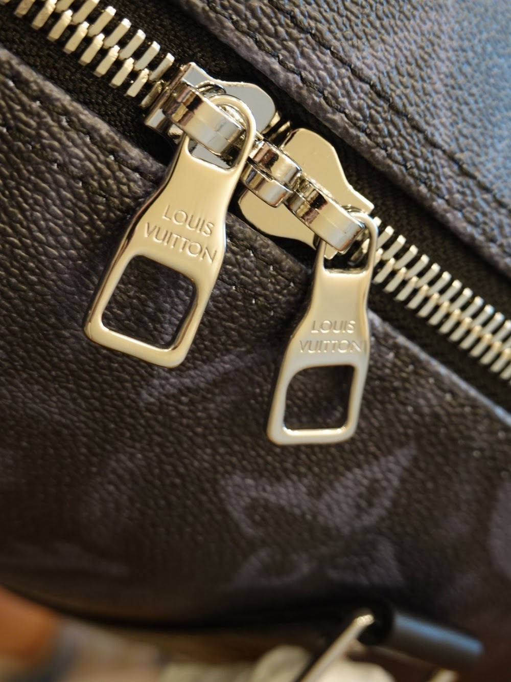 Dragons Bags ln Luxury Bag --67315