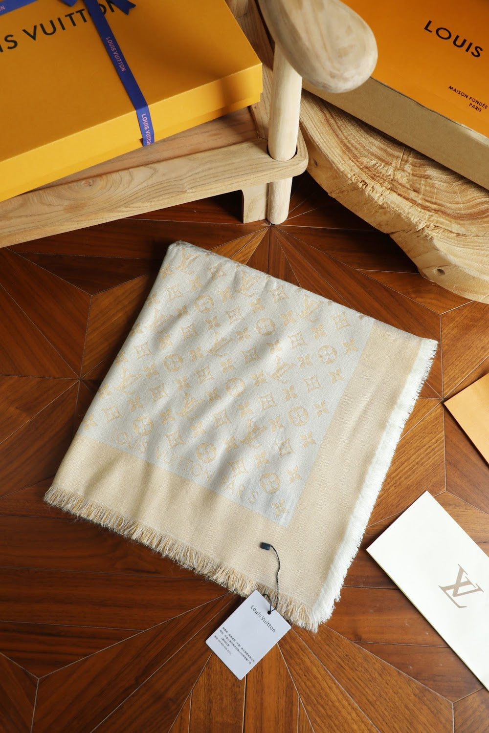Dragons Bags Premium Designer Scarf --99456