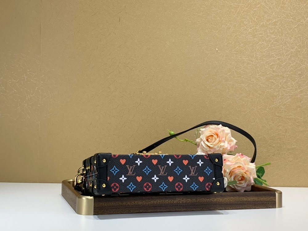 Dragons Bags ln Luxury Bag --56037