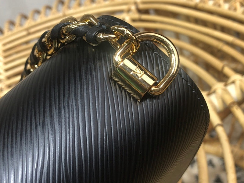Dragons Bags ln Luxury Bag --60095