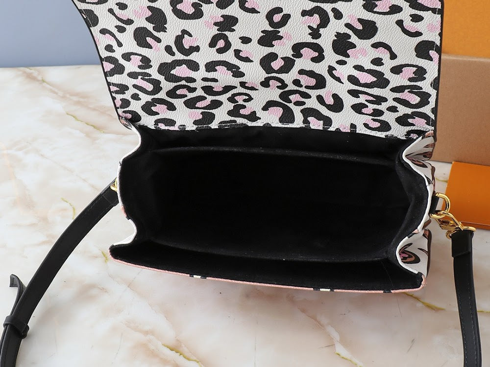 Dragons Bags ln Luxury Bag --81595