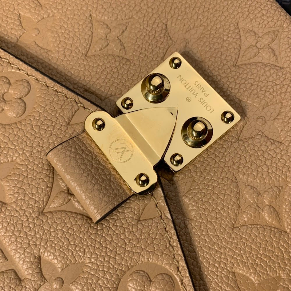 Dragons Bags ln Luxury Bag --66244