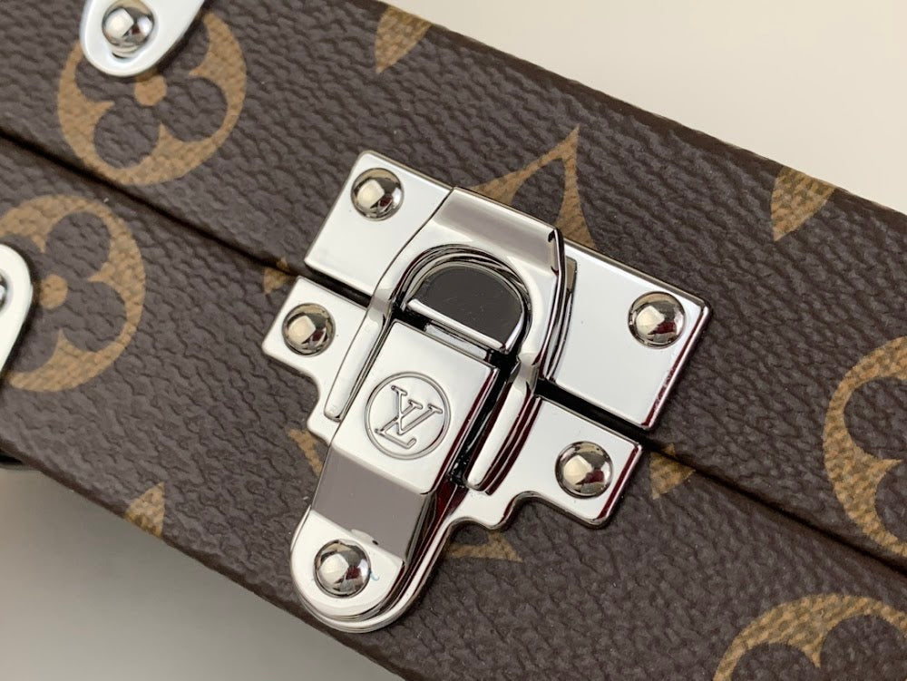 Dragons Bags ln Luxury Bag --61584