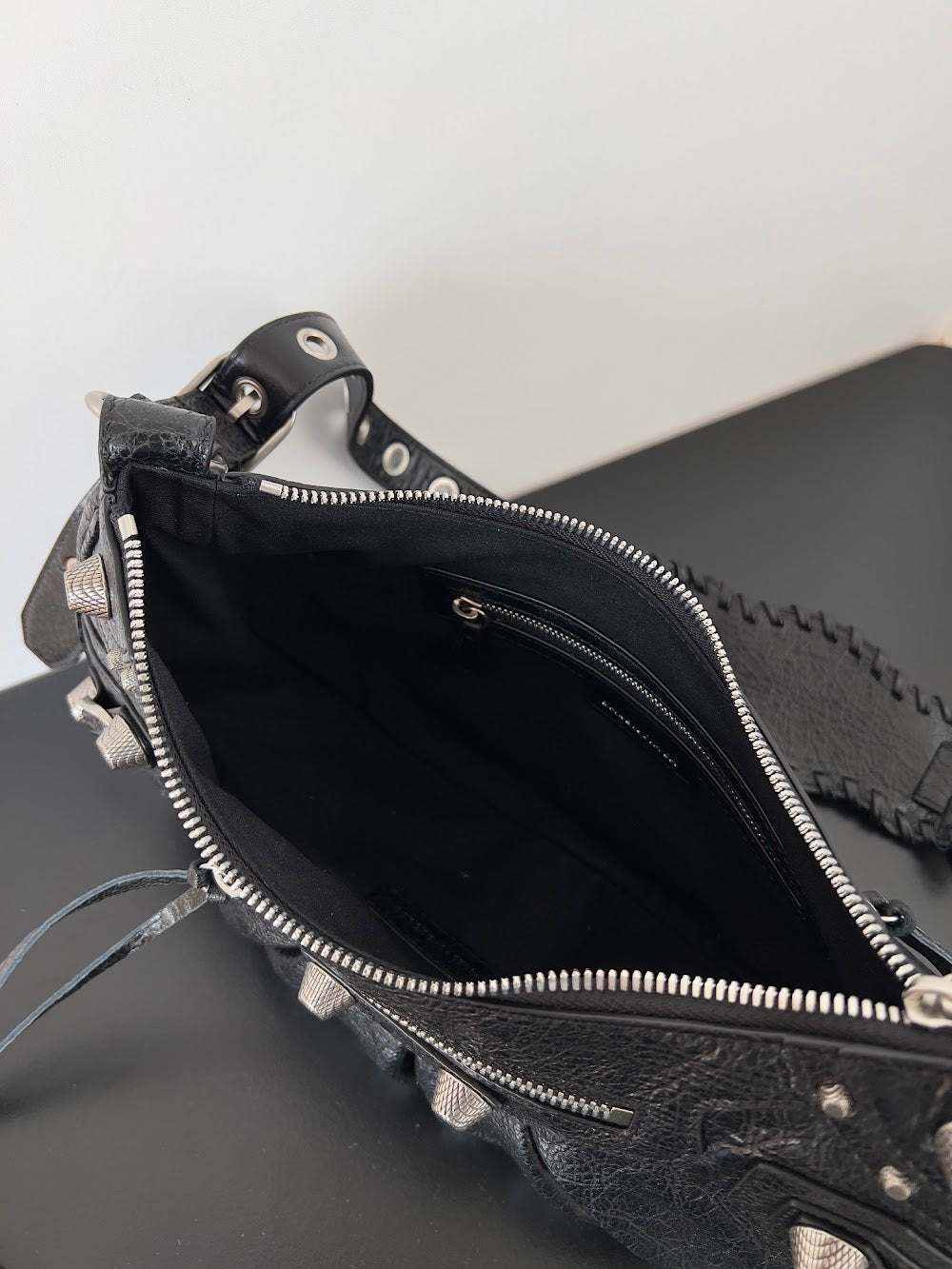 Dragons Bags Balenciaga Luxury Bag --111144