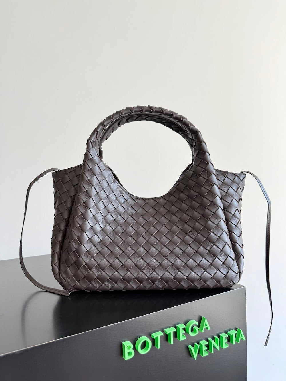 new-luxury-designer-bags-nm10548