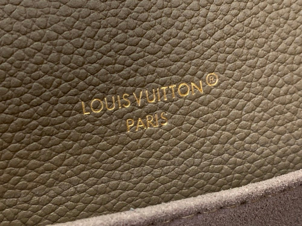 Dragons Bags ln Luxury Bag --96711