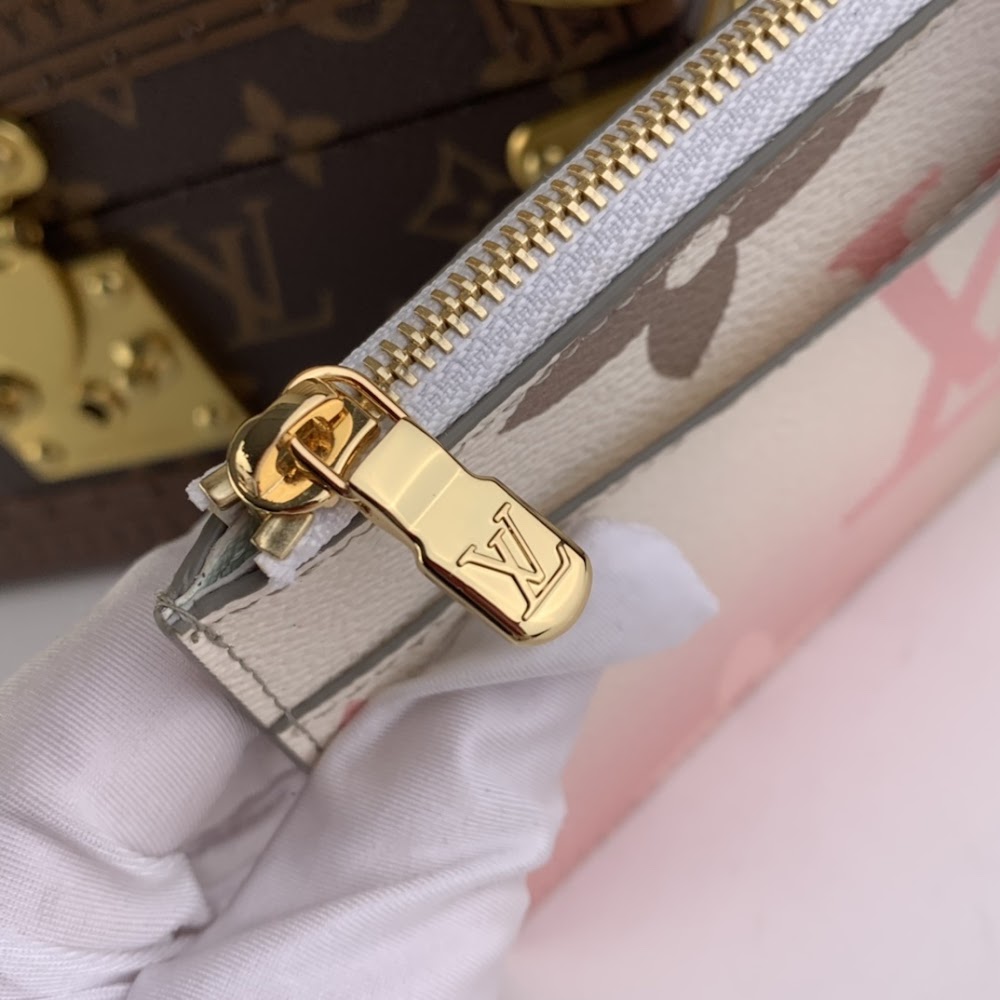 Dragons Bags ln Luxury Bag --61004