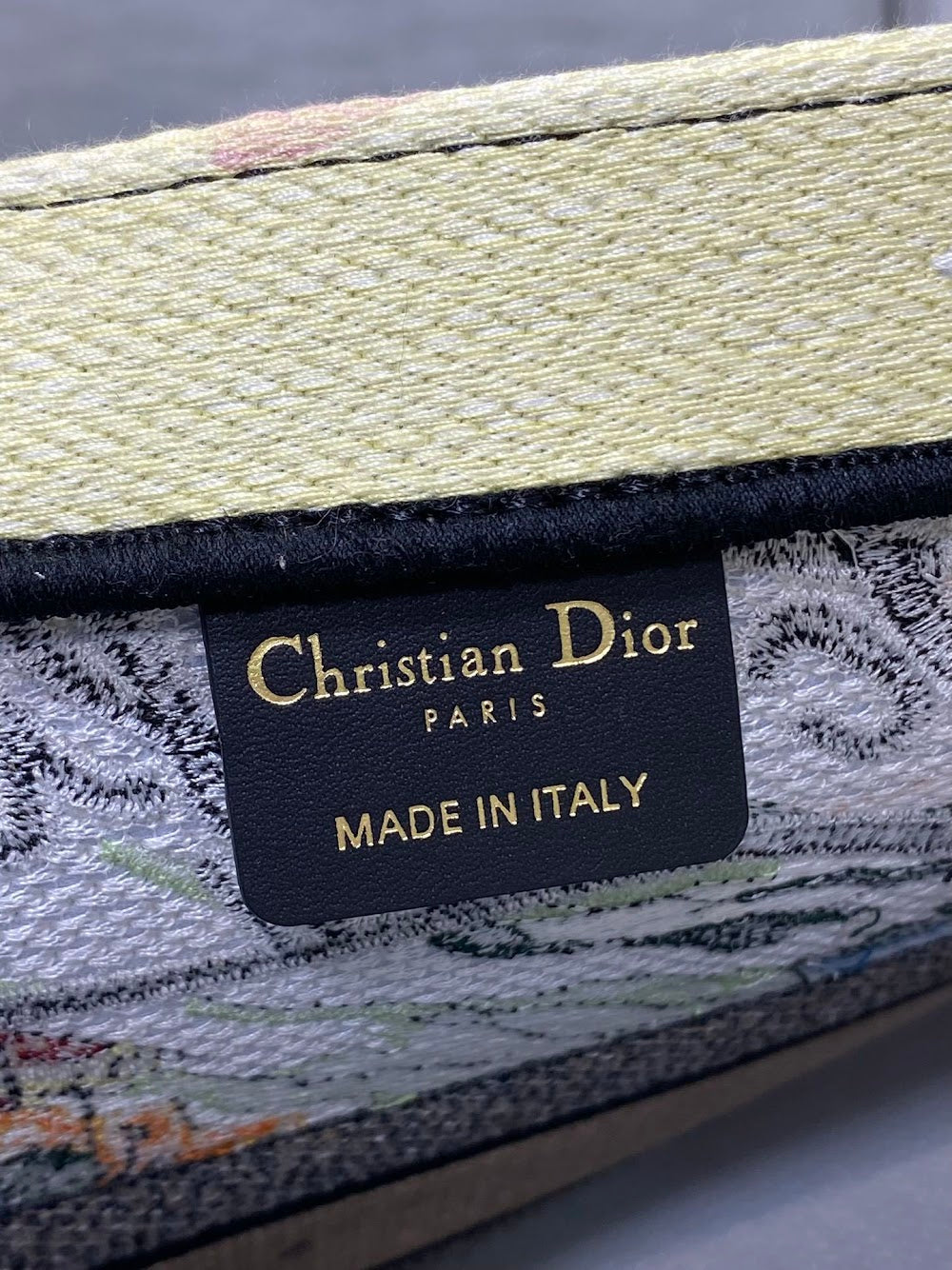 new-designer-premium-bags-nm16797