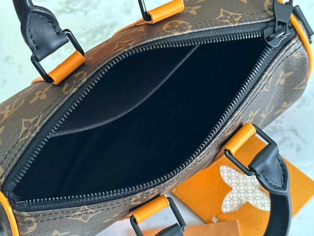 Dragons Bags ln Luxury Bag --70349