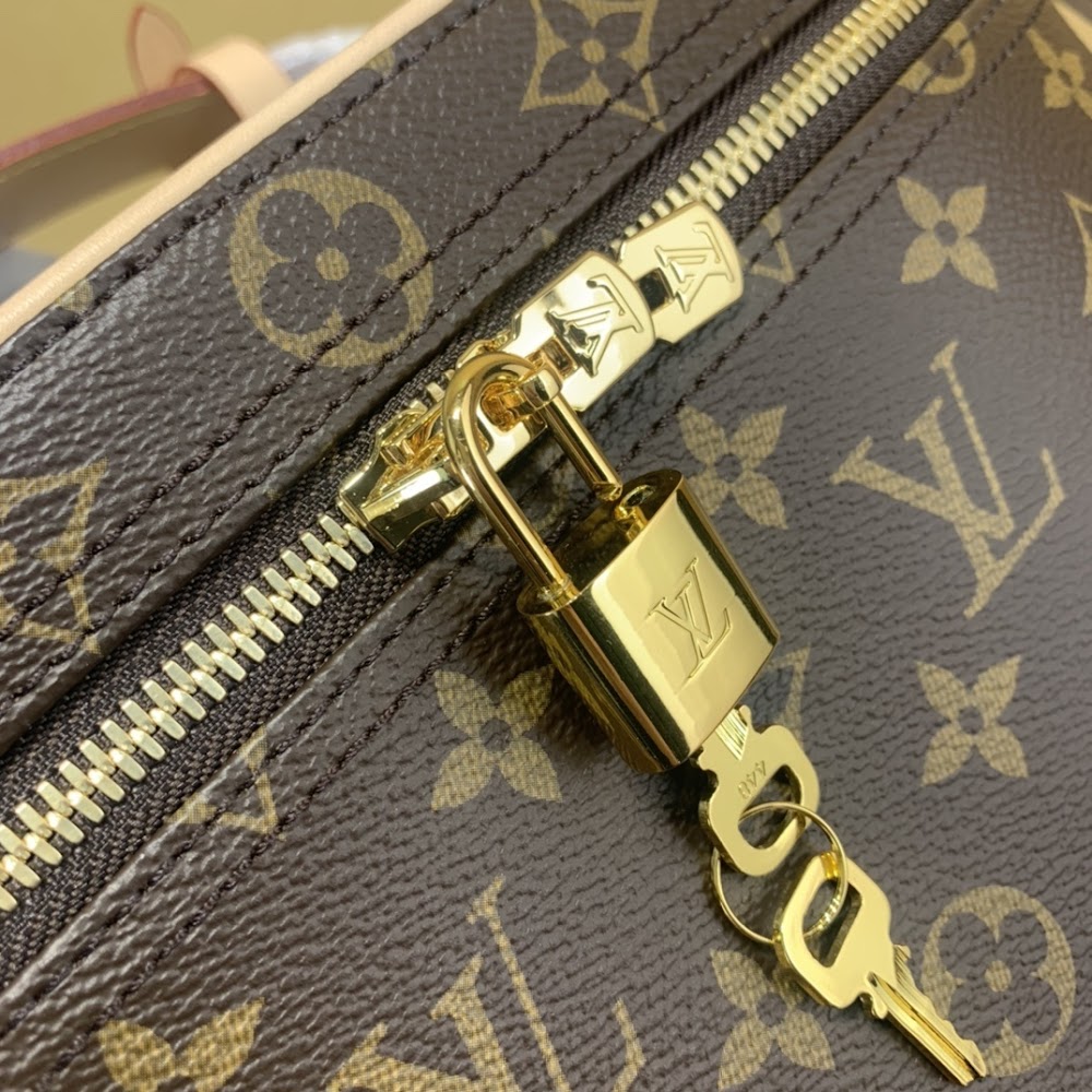 Dragons Bags ln Luxury Bag --59225
