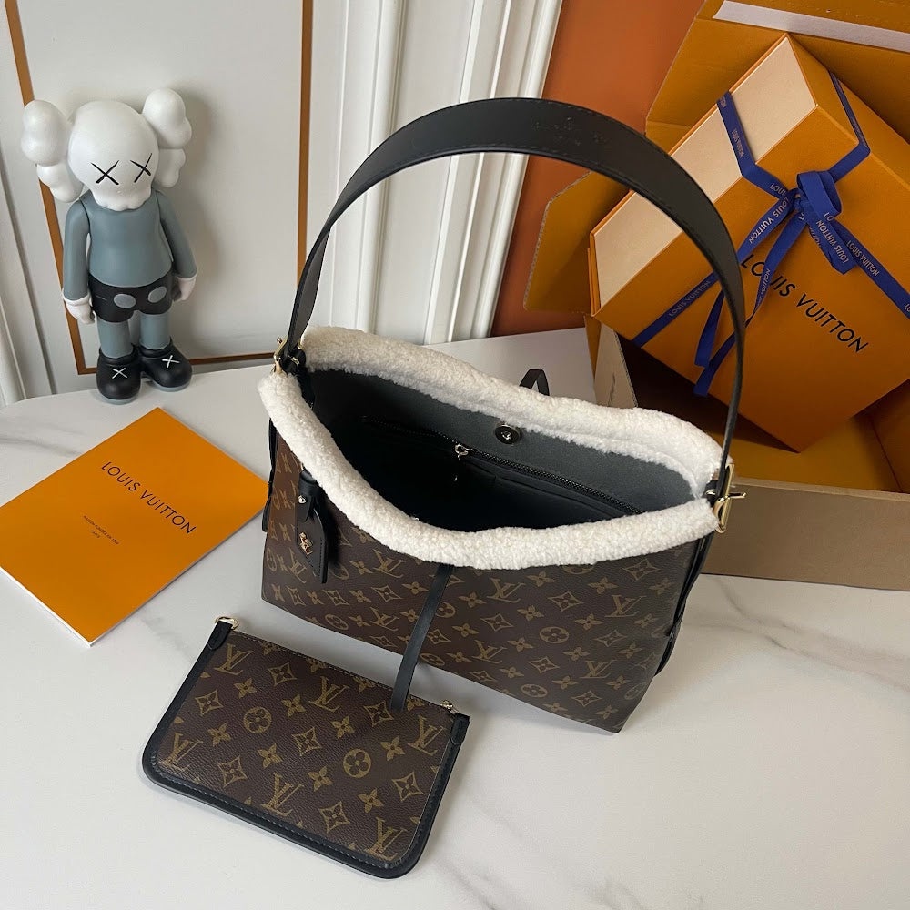 Dragons Bags ln Luxury Bag --77540