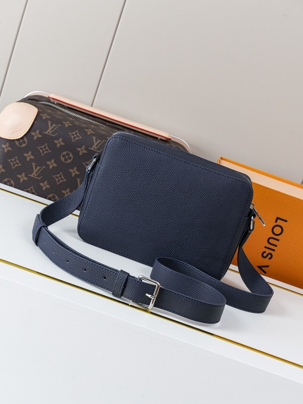 Dragons Bags ln Luxury Bag --71603