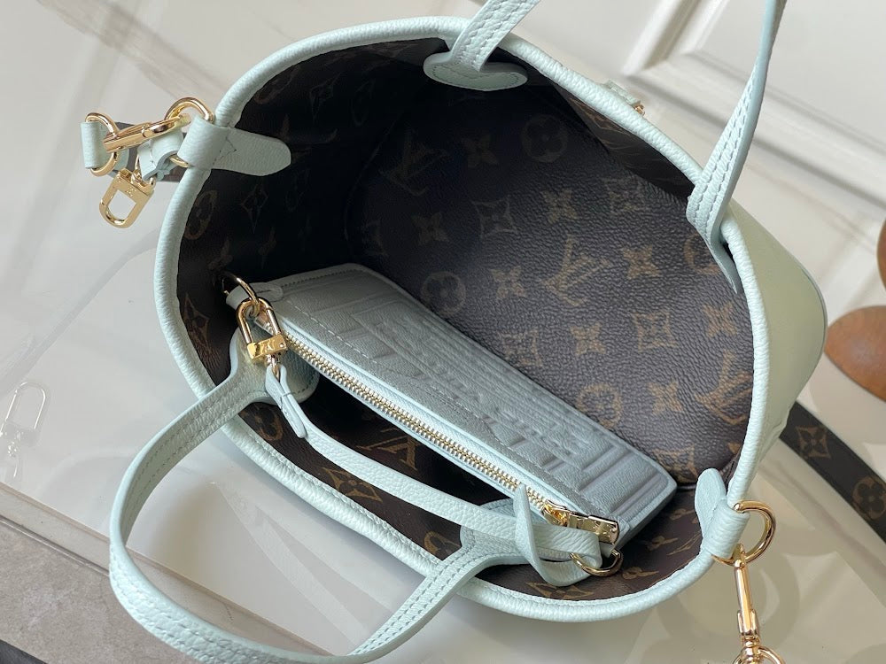Dragons Bags ln Luxury Bag --81885