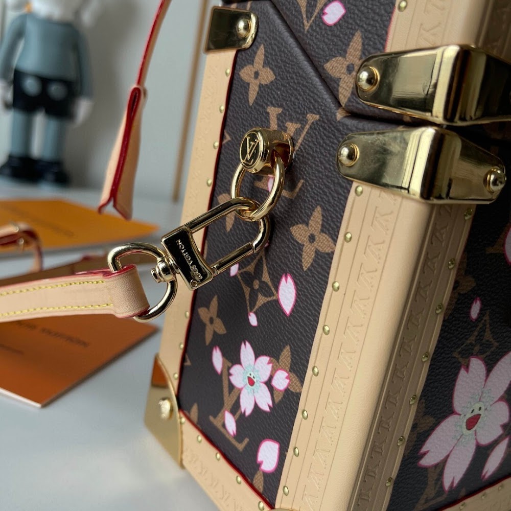 Dragons Bags ln Luxury Bag --76988