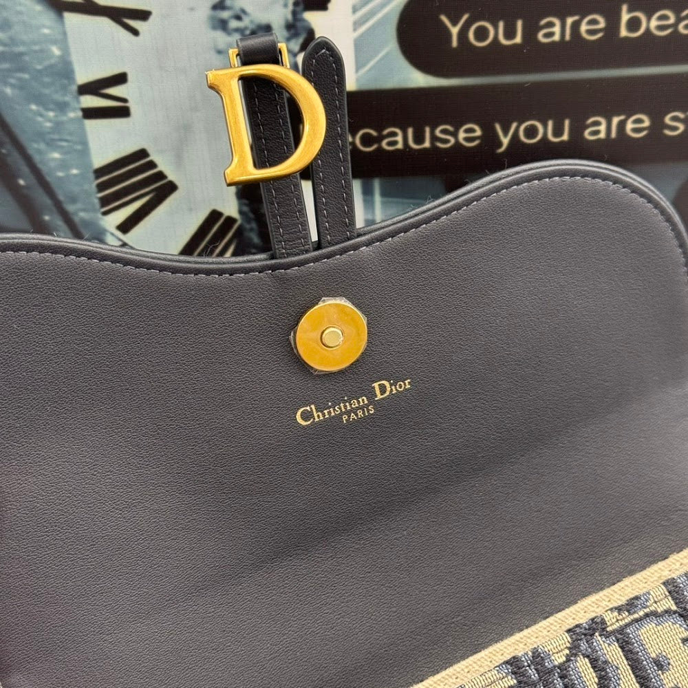 Dragons BagsDiorn Luxury Bag --115896