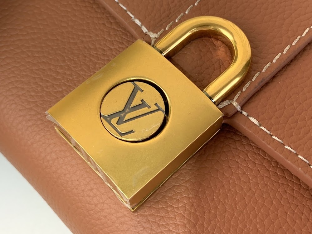 Dragons Bags ln Luxury Bag --56395