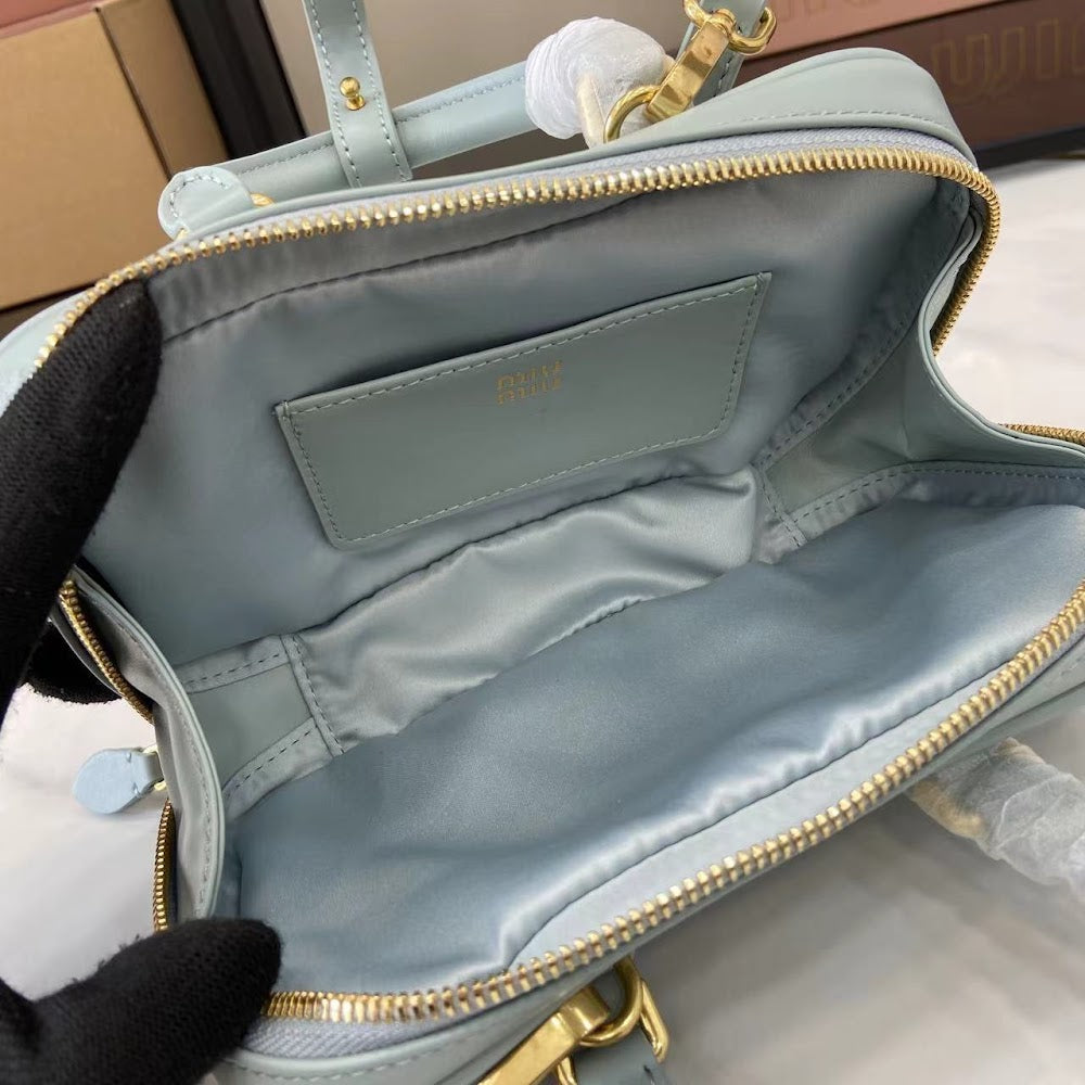 Dragons Bags Miun Miun Luxury Bag --123364