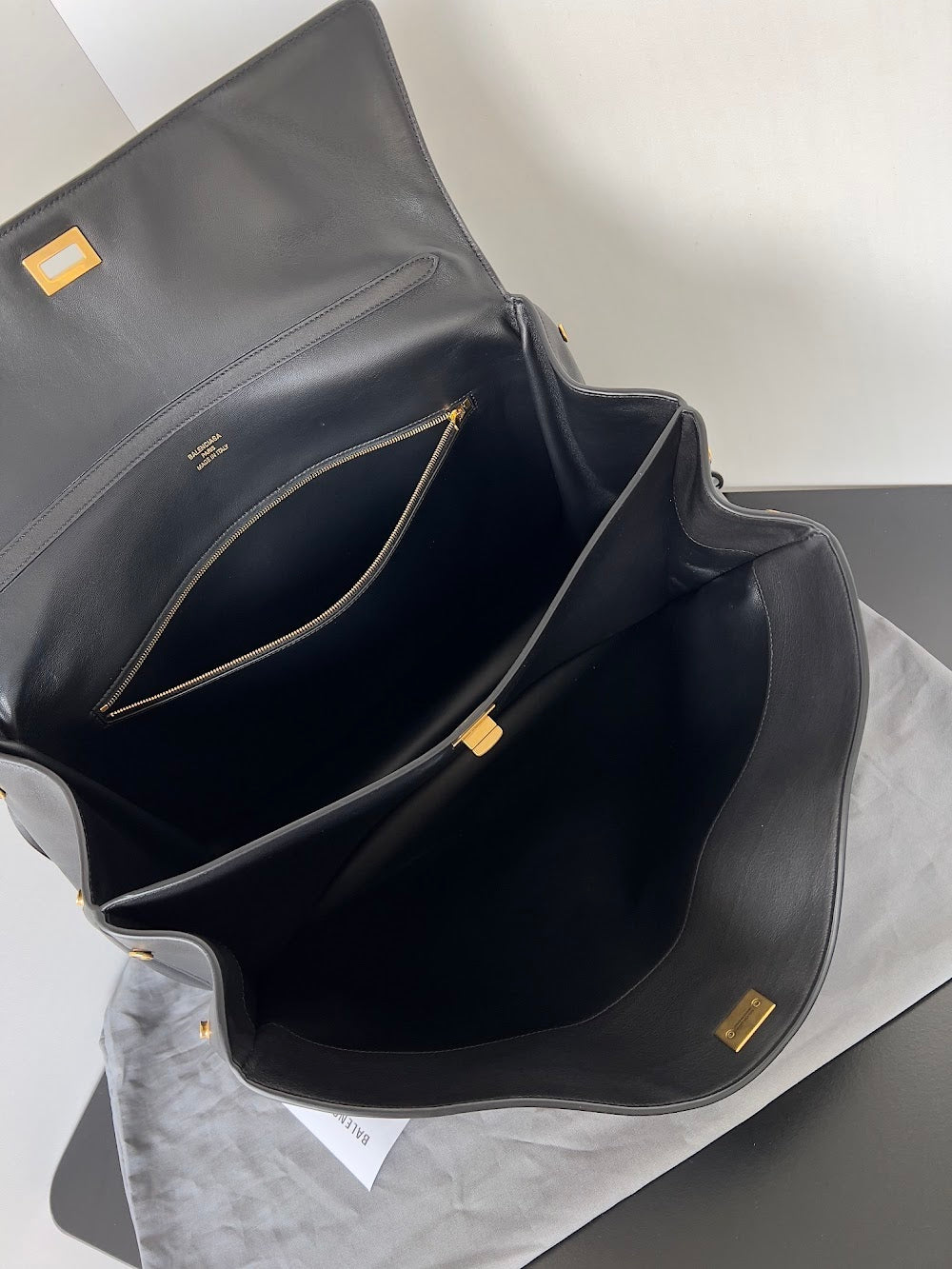 Dragons Bags Balenciaga Luxury Bag --110822