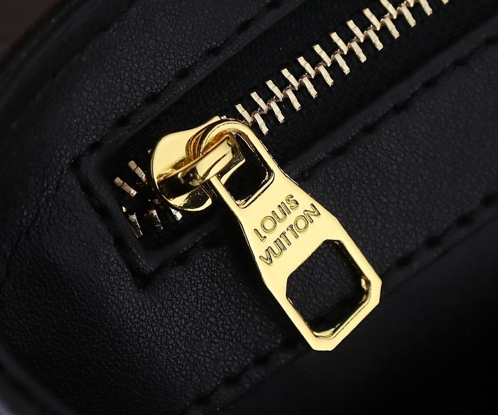 Dragons Bags ln Luxury Bag --78415