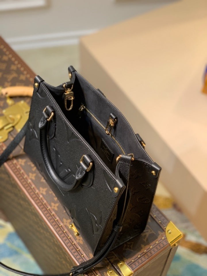 Dragons Bags ln Luxury Bag --97079