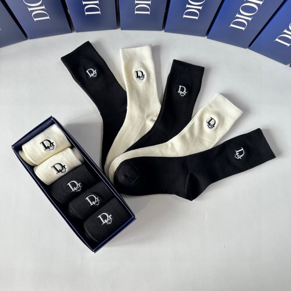 Dragons Bags Premium Luxury Socks --97934
