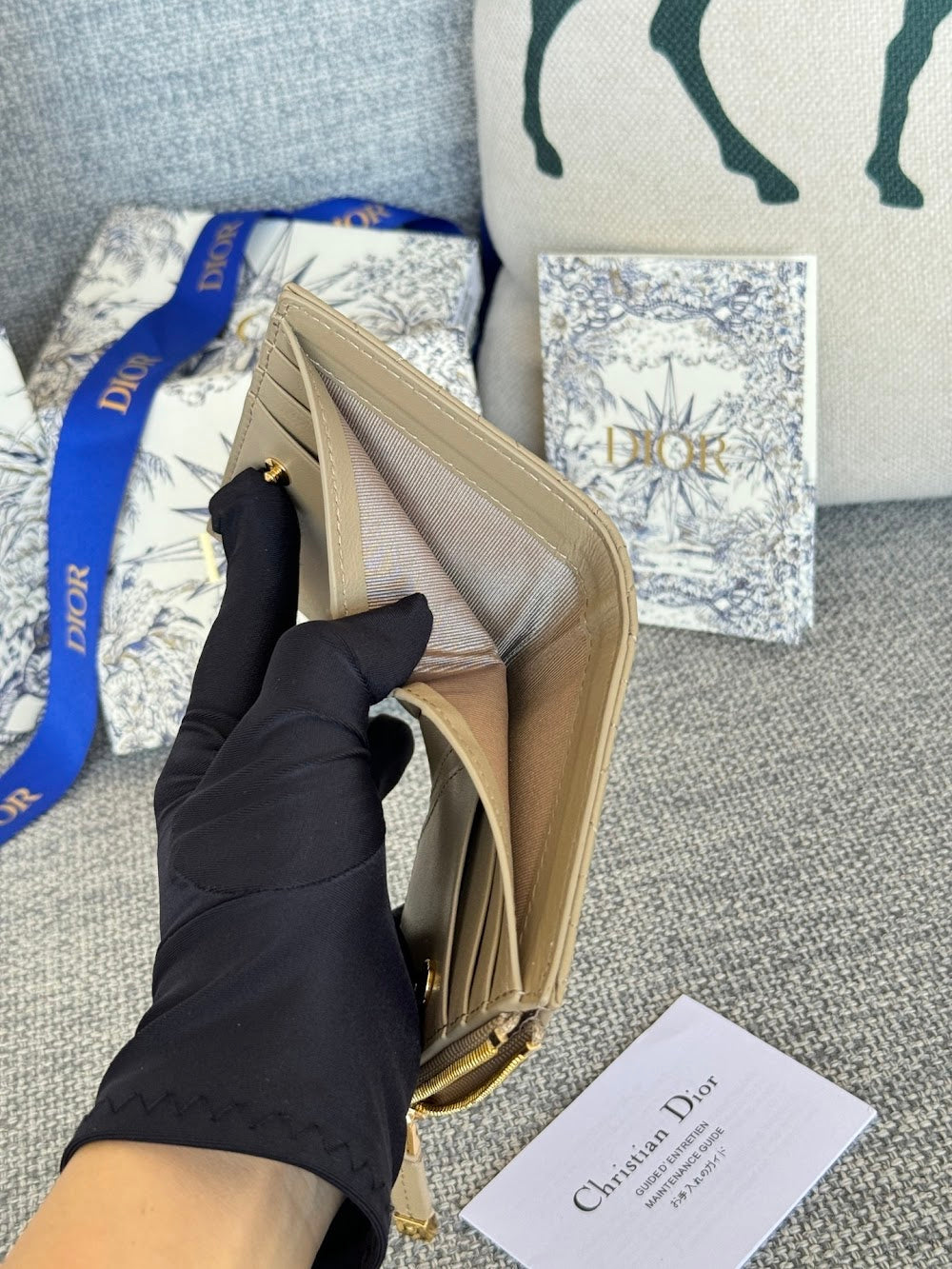 Dragons BagsDiorn Luxury Bag --115128