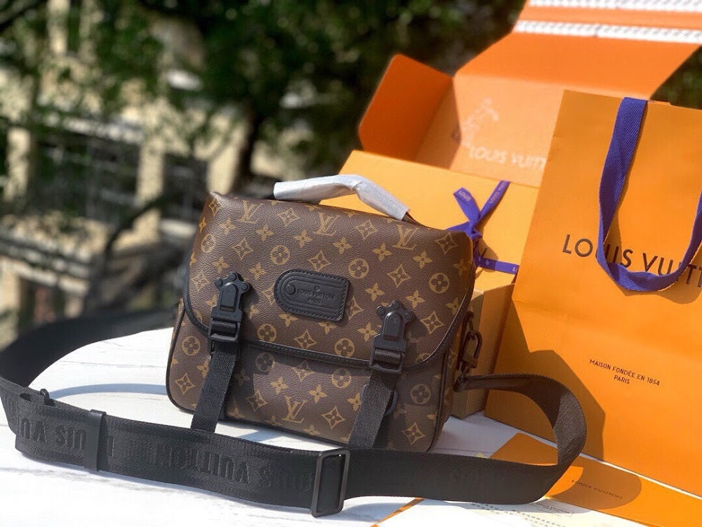 Dragons Bags ln Luxury Bag --70580