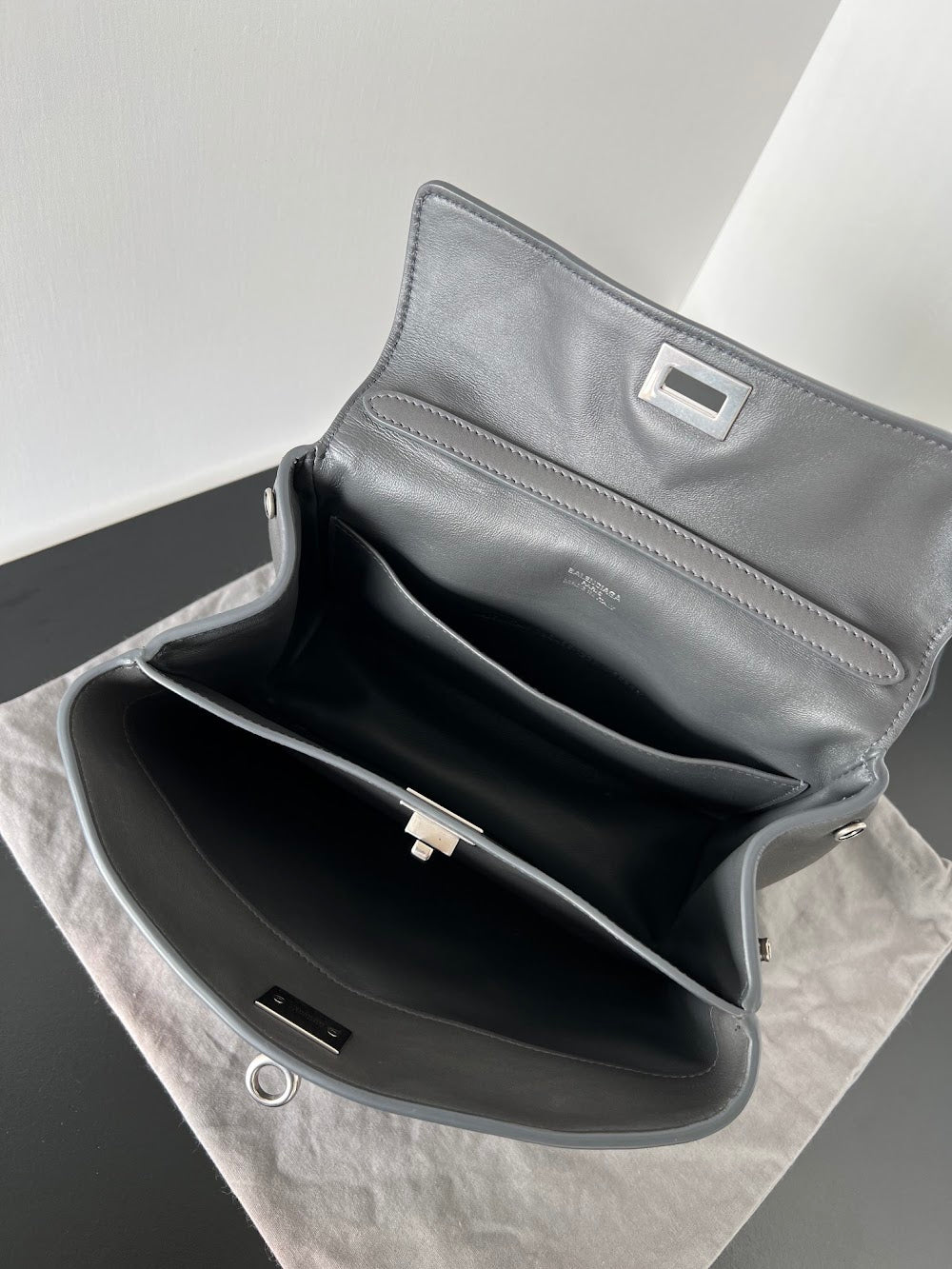 Dragons Bags Balenciaga Luxury Bag --110586