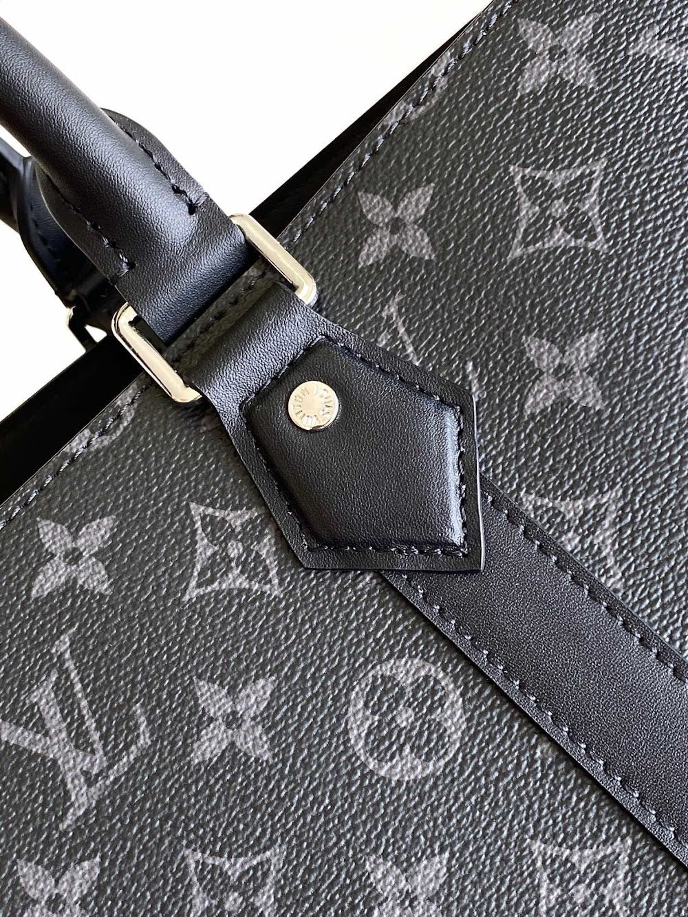 Dragons Bags ln Luxury Bag --70607