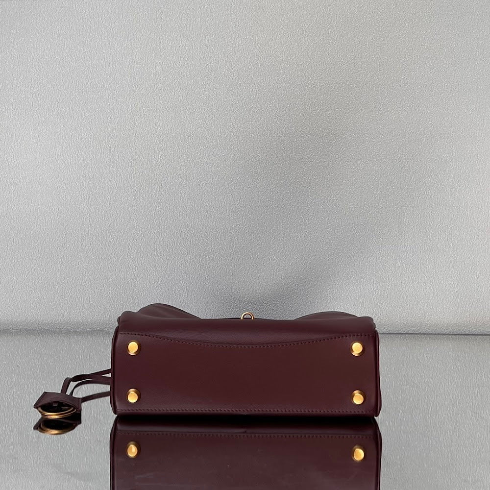 new-luxury-designer-bags-nm10915