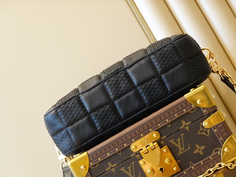 Dragons Bags ln Luxury Bag --60262
