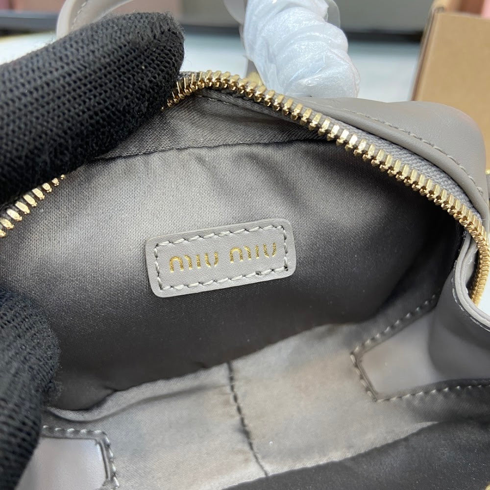 Dragons Bags Miun Miun Luxury Bag --122200